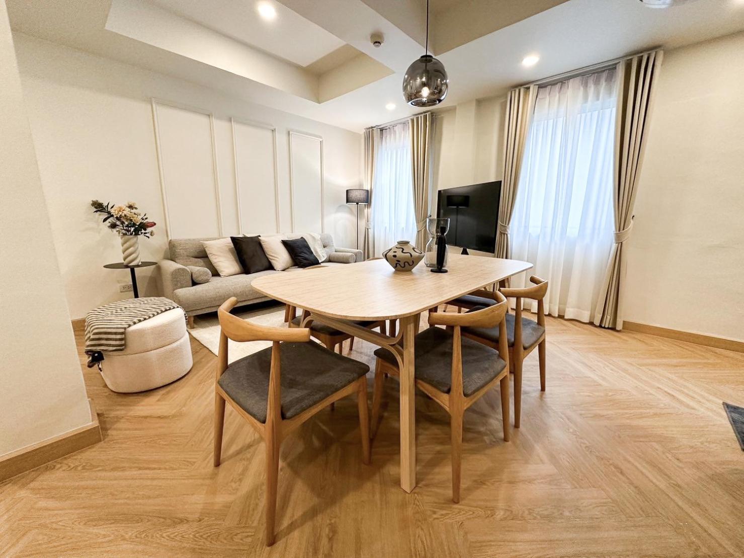 Pangsapuri Upscale 3-bedroom 3-bathroom 1 Min To Bts Prompong